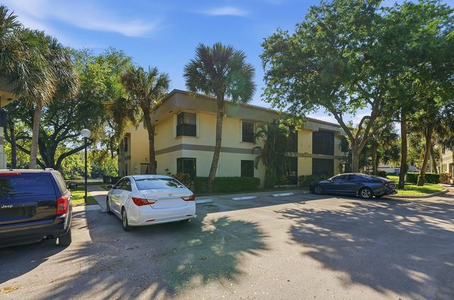 2928 Carambola Circle S, Coconut Creek