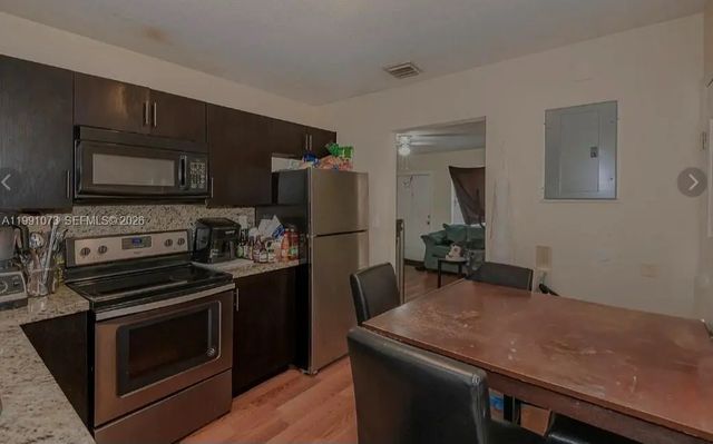 3 of 8 - 110 Nw 32nd Avenue, Lauderhill, FL