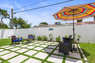 Photo of Listing #B26008239