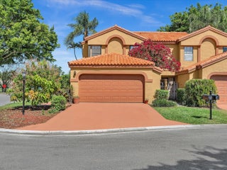 Photo of Listing #B26008277