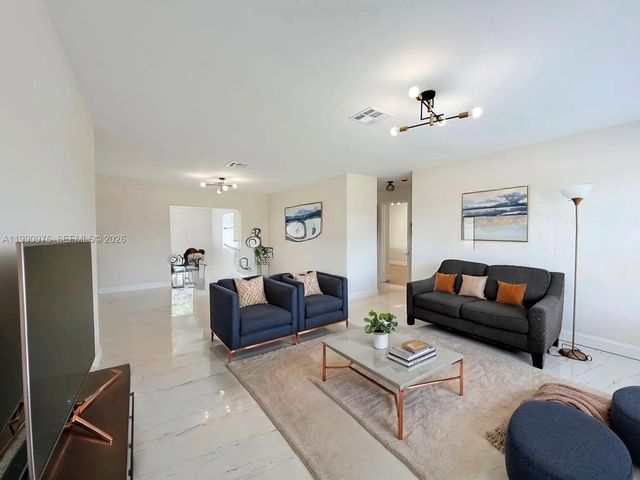 2 of 61 - 4731 Nw 11th Street, Lauderhill, FL