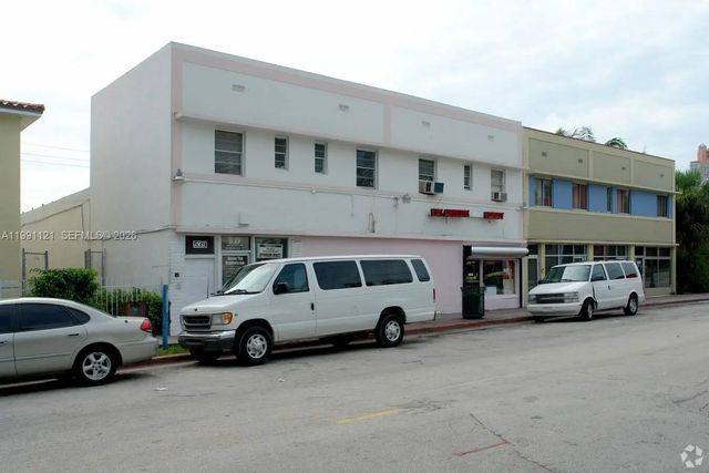 531 Michigan Avenue, Miami Beach