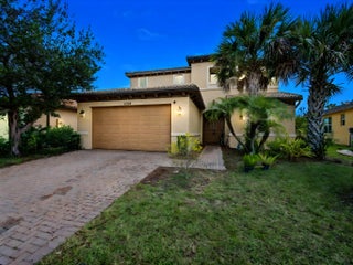 Photo of Listing #B26008832