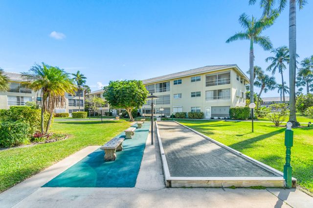 5 of 31 - 1951 Ne 39th Street #131, Lighthouse Point, FL