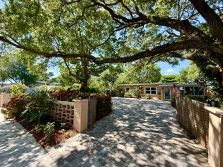 Photo of Listing #B26008449