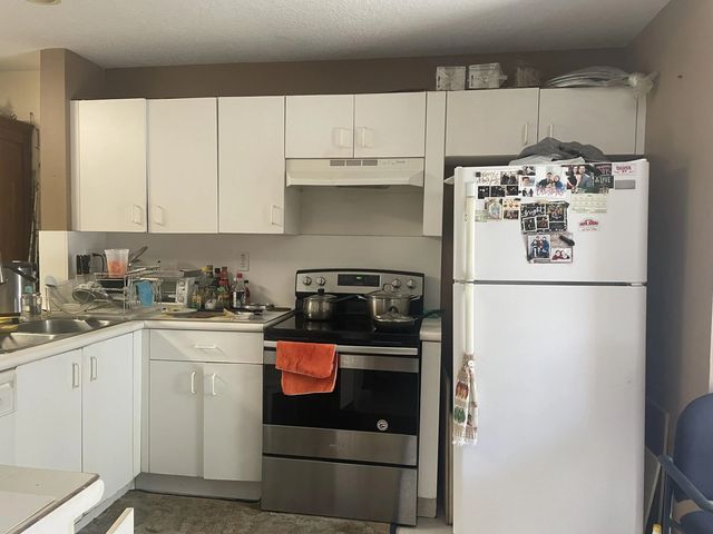 2 of 4 - 804 Summit Lake Drive, West Palm Beach, FL