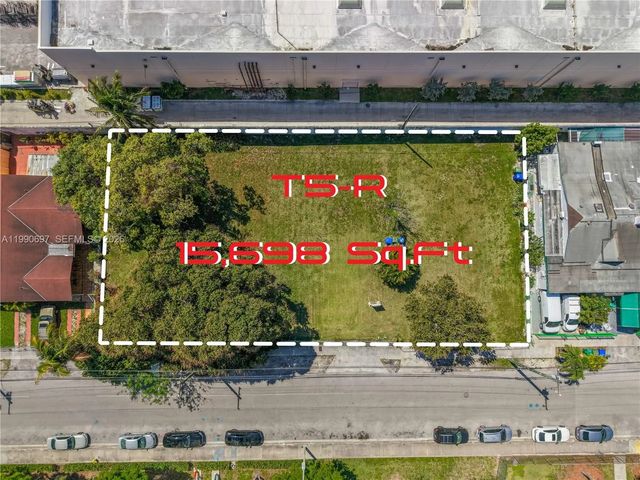 2 of 20 - 1000 Sw 30th Avenue, Miami, FL