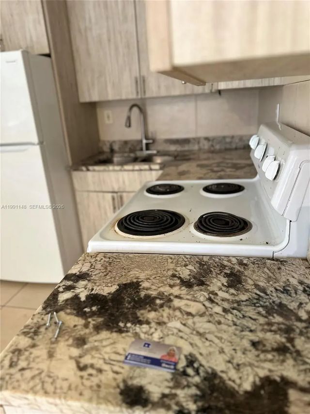 2 of 17 - 12890 Ne 8th Avenue #107, North Miami, FL