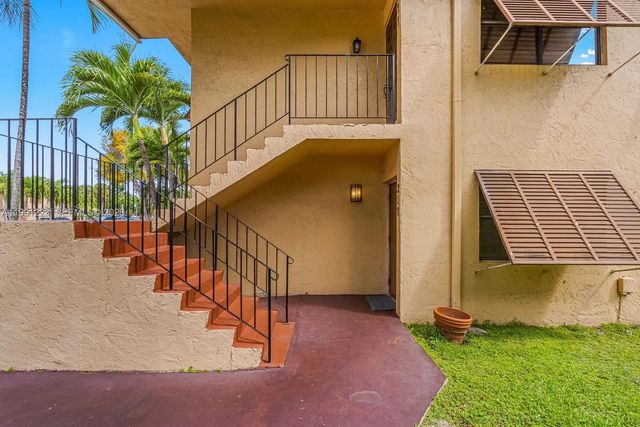 3 of 40 - 6854 Nw 173rd Drive #210, Hialeah, FL