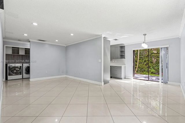 5 of 40 - 6854 Nw 173rd Drive #210, Hialeah, FL