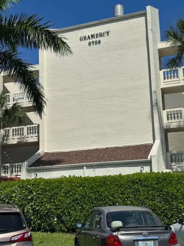 6768 N 10th Ave Avenue N #210, Lake Worth