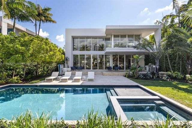 410 Golden Beach Drive, Golden Beach