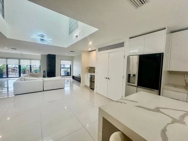 4 of 29 - 1127 Boca Cove Lane, Highland Beach, FL