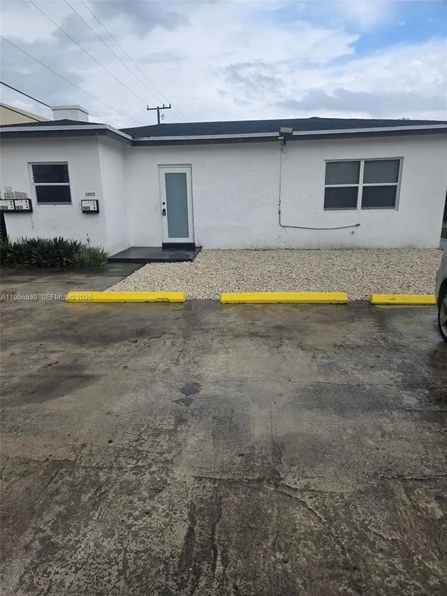 1975 Nw 24th Court, Miami