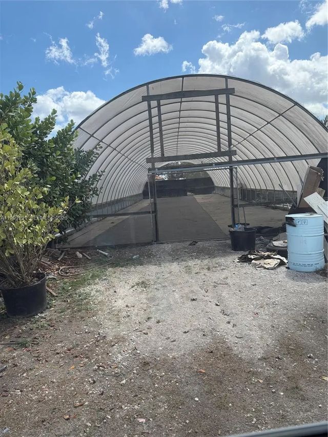 Sw 169 Avenue, Miami