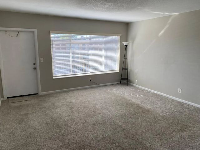 2303 S Federal Highway #19, Boynton Beach