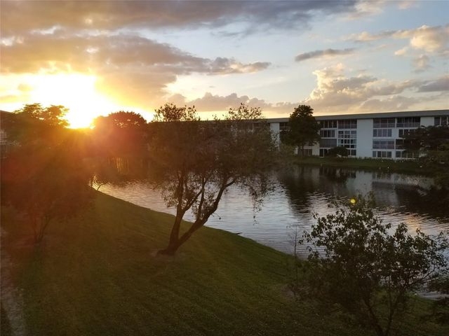 4 of 34 - 1705 Andros Isle #o3, Coconut Creek, FL