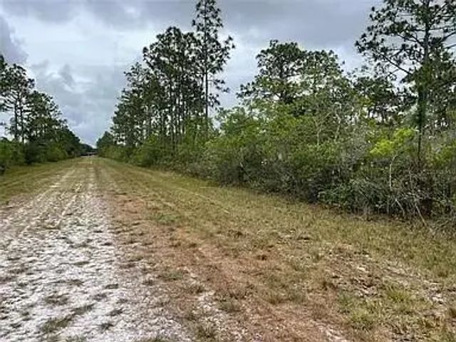 3 of 8 - 0 Bougainvillea  Drive, Indian Lake Estates, FL