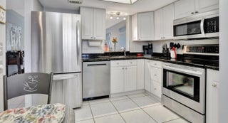 Photo of Listing #B26009283