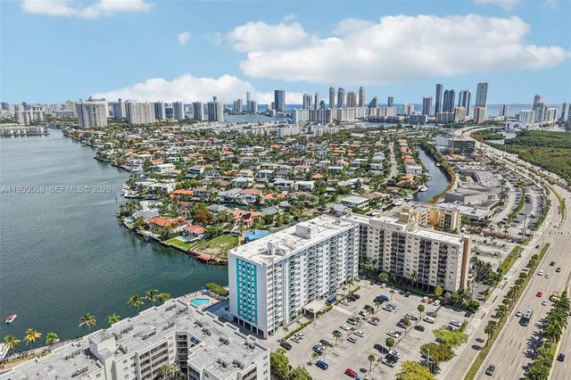 3 of 37 - 2841 Ne 163rd Street #605, North Miami Beach, FL