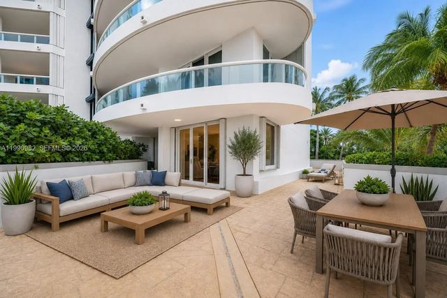 21050 Point Place #401, Aventura