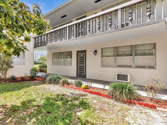 3 of 52 - 5 Markham A #a, Deerfield Beach, FL