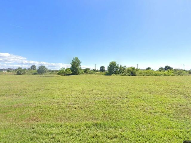 3812 Nw 39th Lane, Cape Coral