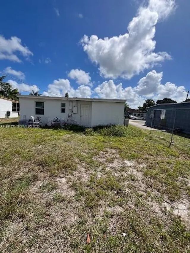 2 of 12 - 2305 Nw 13 Court, Fort Lauderdale, FL