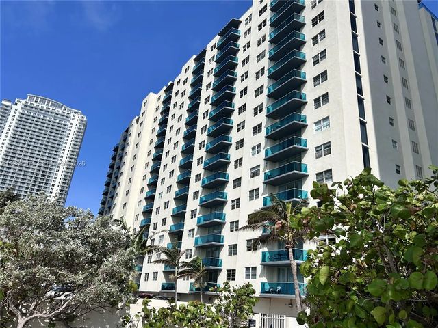4001 S Ocean Drive #4g, Hollywood