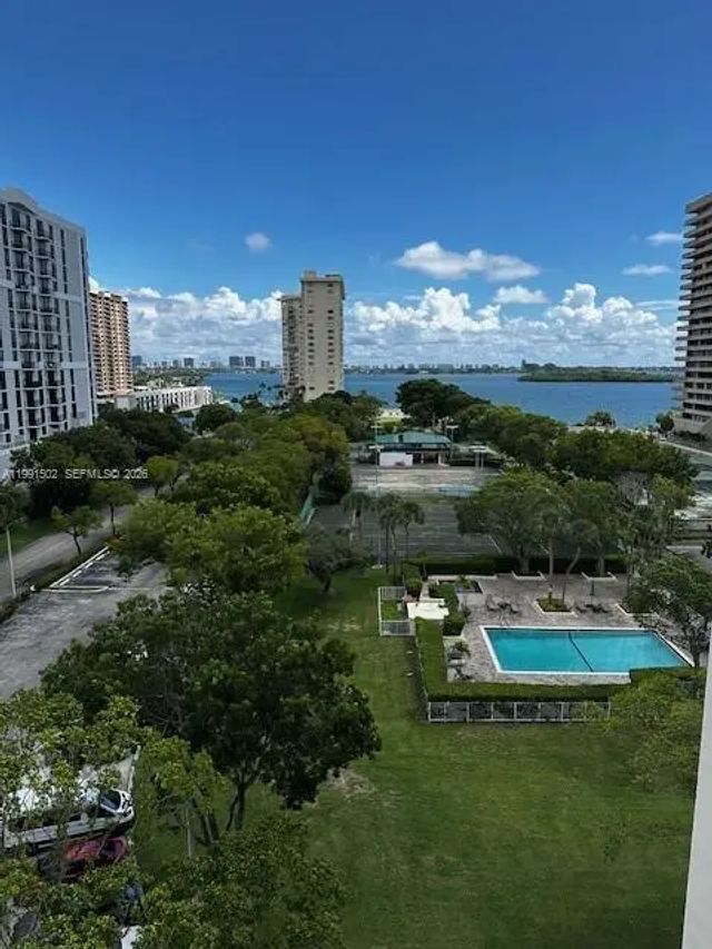N/A, Miami