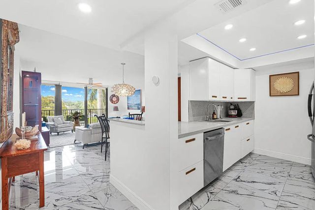 1101 River Reach Drive #311, Fort Lauderdale