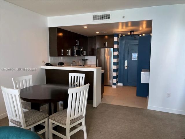 5 of 9 - 17315 Collins Avenue #1501, Sunny Isles Beach, FL