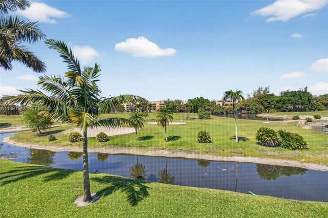 2 of 35 - 4299 Nw 16th Street #202, Lauderhill, FL