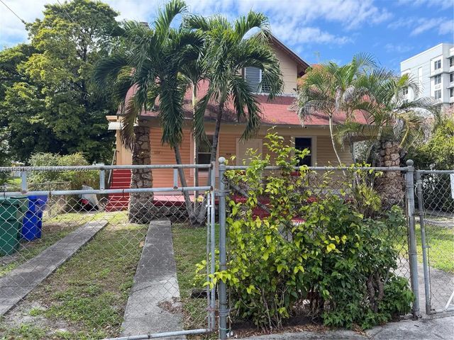 2 of 8 - 1234 Nw 9th Avenue, Miami, FL