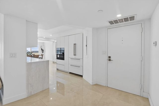 4 of 32 - 4301 N Ocean Boulevard #1105, Boca Raton, FL
