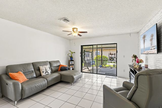 5 of 27 - 5388 Mendoza Street #88-b, West Palm Beach, FL