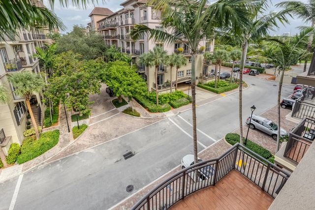 5 of 53 - 2631 Ne 14th Avenue #406, Wilton Manors, FL