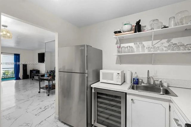 2 of 22 - 4043 Nw 16th Street #201, Lauderhill, FL