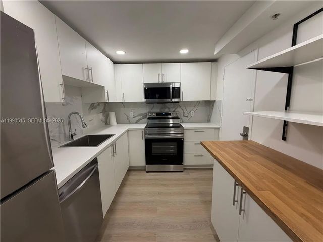 2 of 22 - 400 Kings Point Drive #604, Sunny Isles Beach, FL