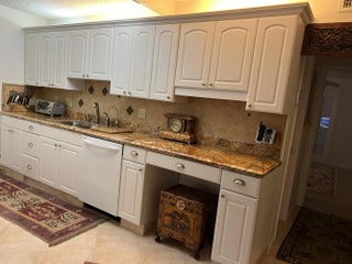 Photo of Listing #B26008885