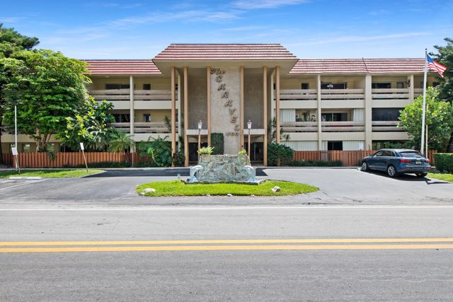 4 of 33 - 1700 Se 15th Street #306, Fort Lauderdale, FL