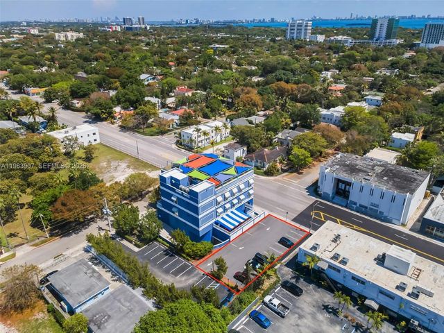 2 of 3 - 4128 N Miami Avenue, Miami, FL