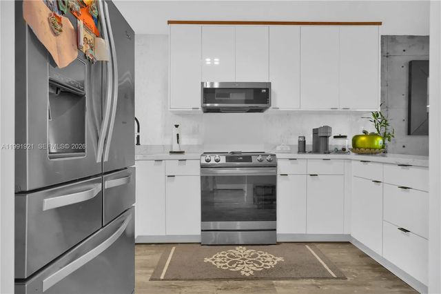 5 of 31 - 8900 Washington Boulevard #320, Pembroke Pines, FL