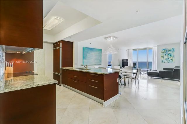 3 of 28 - 1830 S Ocean Drive #3804, Hallandale Beach, FL