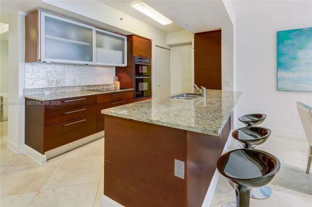 5 of 28 - 1830 S Ocean Drive #3804, Hallandale Beach, FL