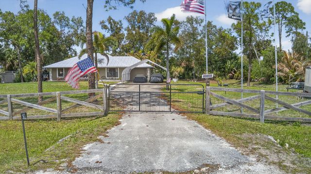 2 of 84 - 17815 92nd Lane N, The Acreage, FL