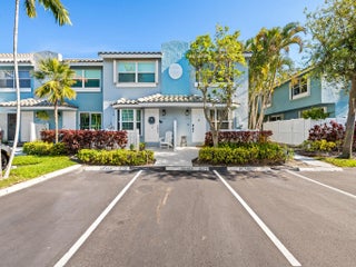 Photo of Listing #B26008922