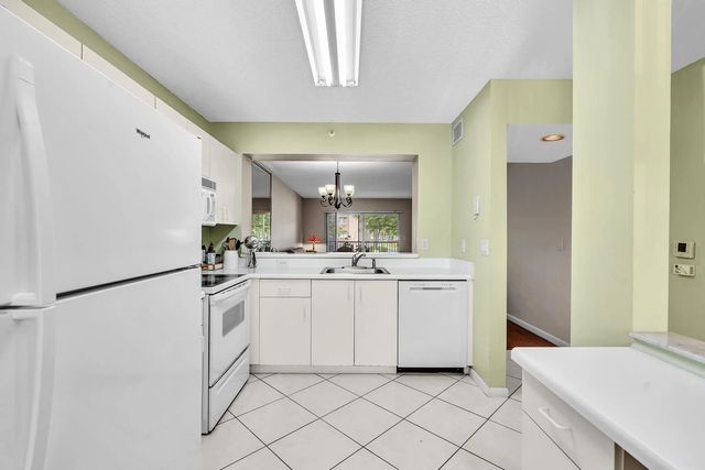 3 of 66 - 9537 Weldon Circle #i213, Tamarac, FL