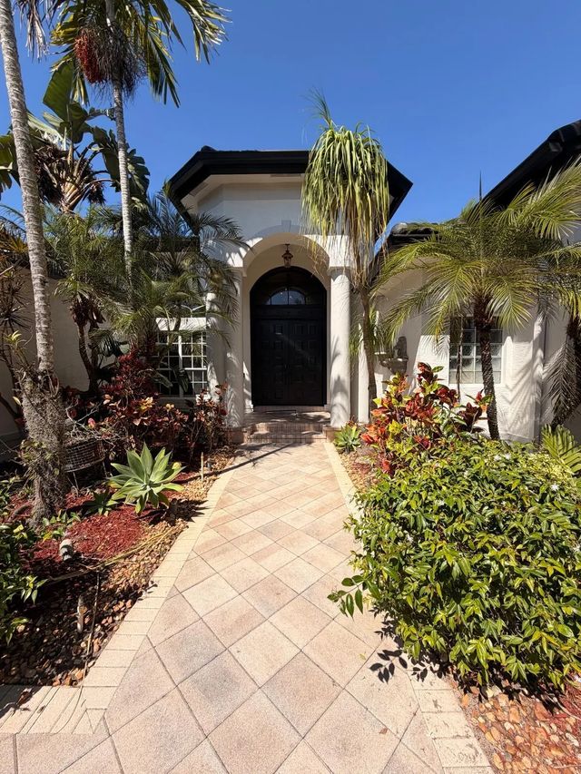 3 of 21 - 3309 Bradenham Lane, Davie, FL