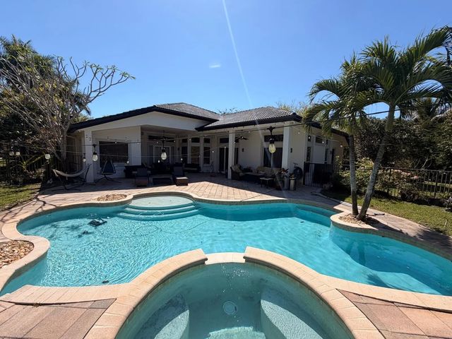 4 of 21 - 3309 Bradenham Lane, Davie, FL